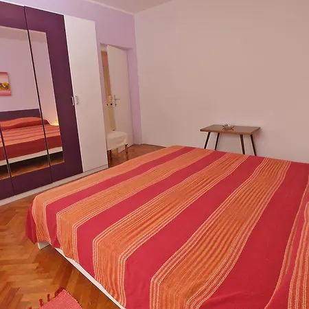 Apartamento Ivanka 1056