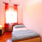 Ivanka 1056 Apartment *