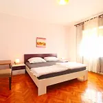 Ivanka 1056 * Pula