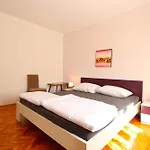 Ivanka 1056 Apartment *