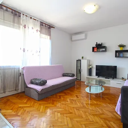 Apartamento Ivanka 1056 Pula
