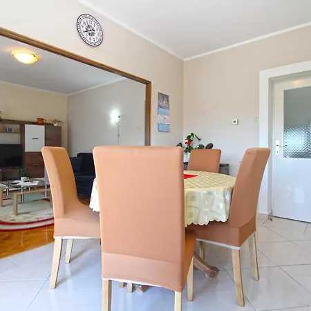 Apartamento Ivanka 1056 Pula
