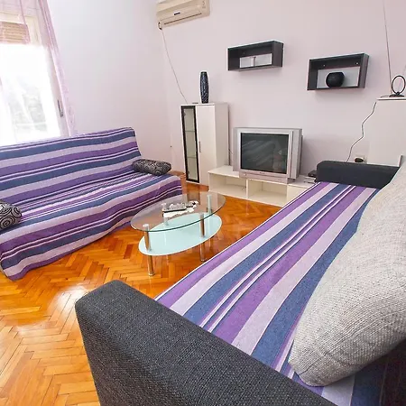 Appartement Ivanka 1056 Pula