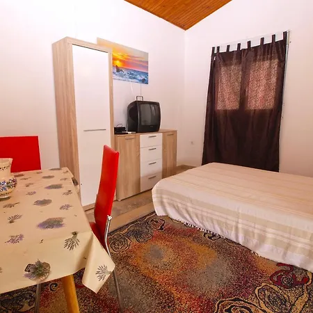 Apartment Ivanka 1056 Pula
